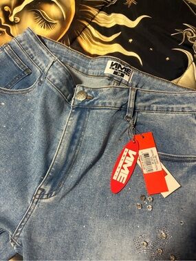 VM Light Blue High-Rise Women's Jeans with Rhinestone Accents